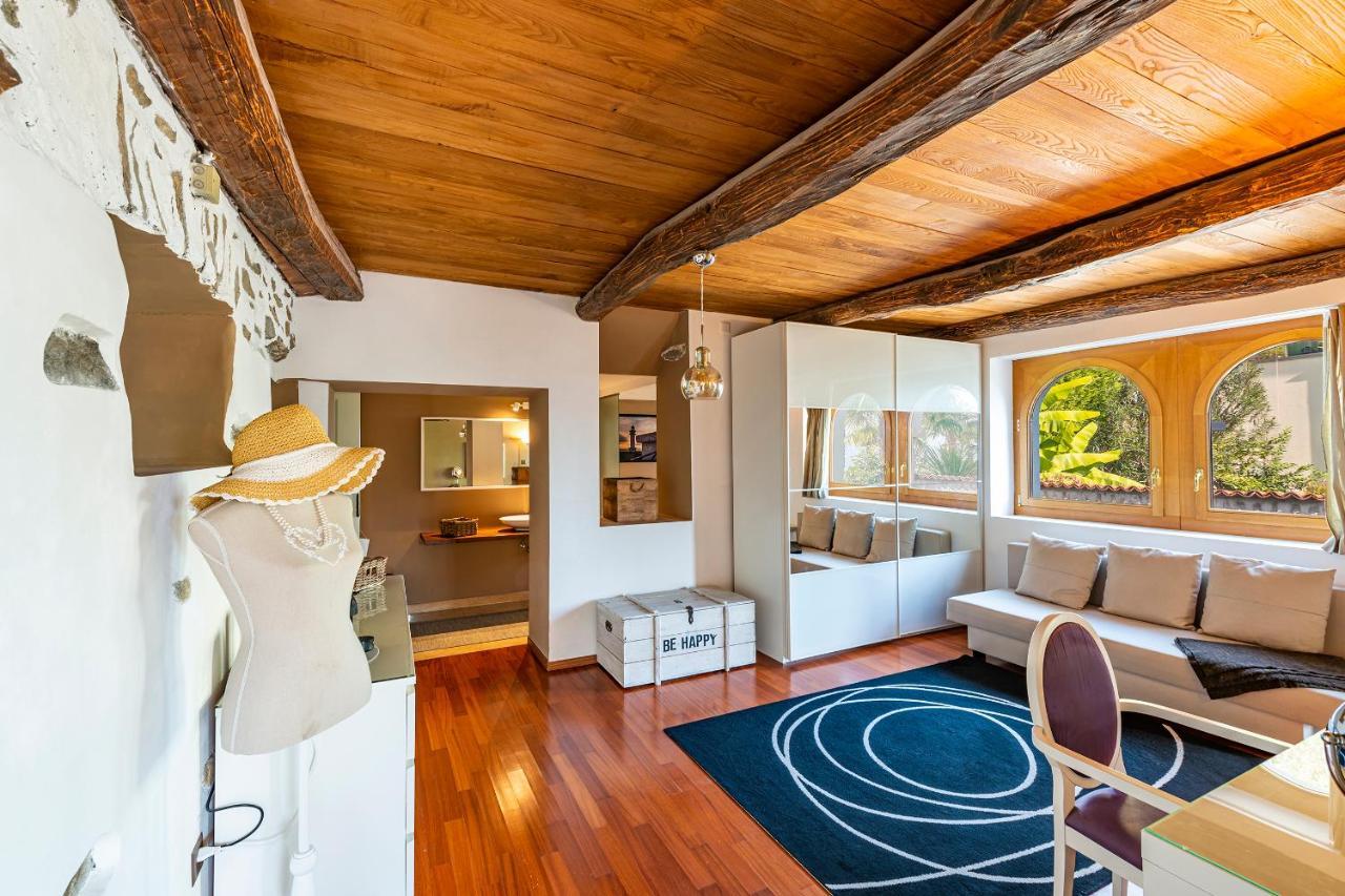 Brione sopra Minusio Casa Luna - Wonderful Lake View מראה חיצוני תמונה